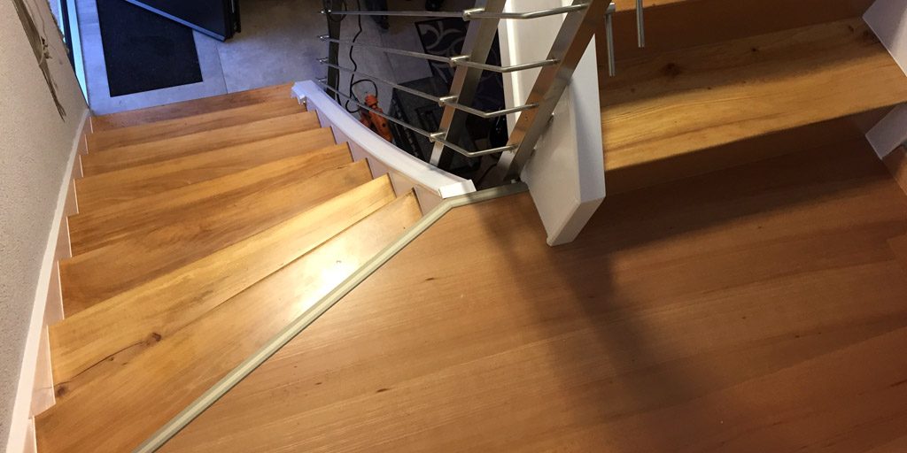 Die Treppe ist modernisiert und erstrahlt im neuen Design.