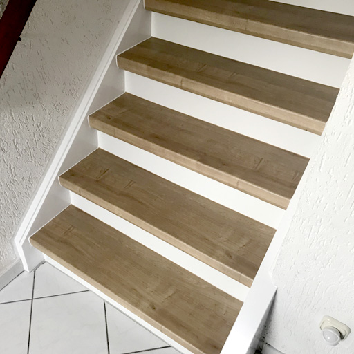 Alte Treppe mit Laminat renovieren in Bochum