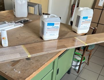 Parkettfarbe ändern: Angelegtes Farbmuster aus einem Panel eines Eichen-Fertigparketts